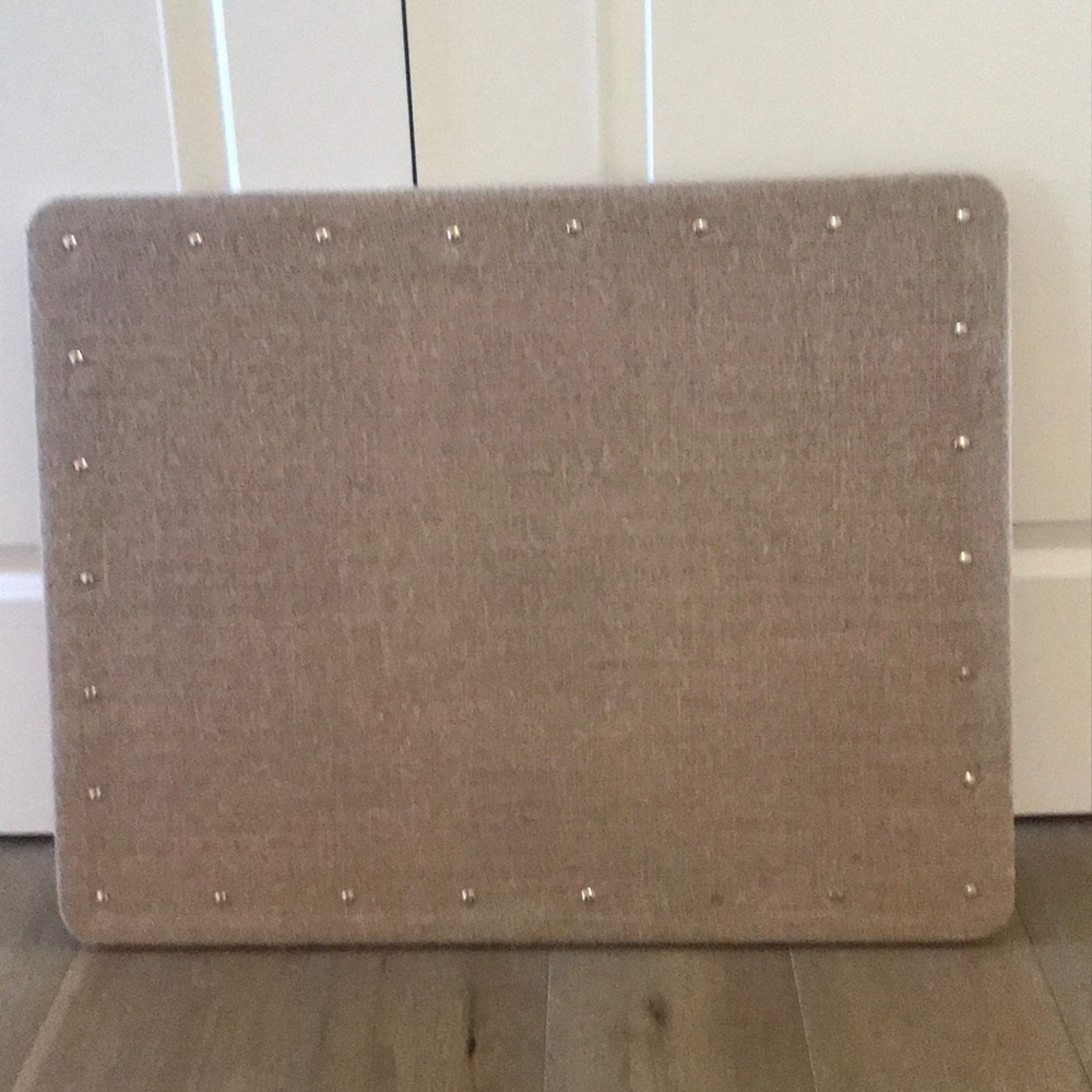 COPY - Burlap covered bulletin board